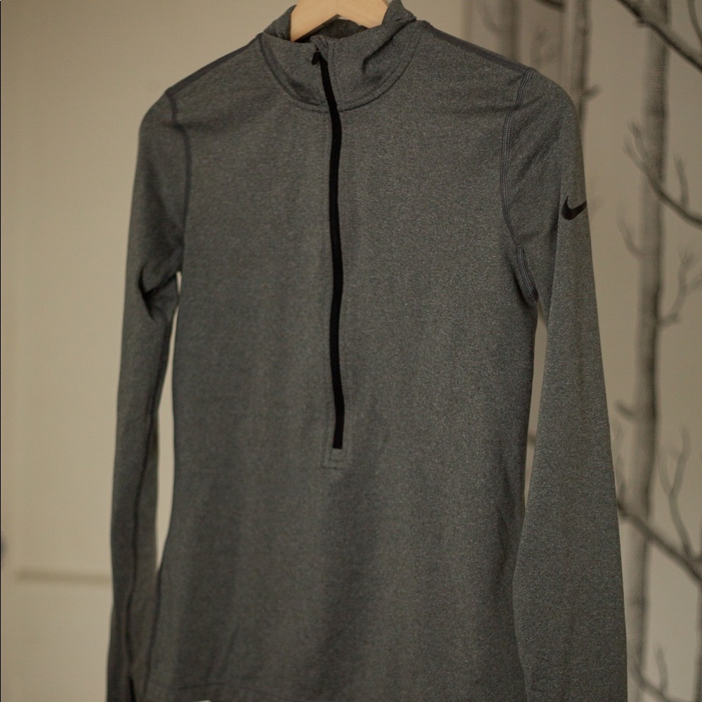 Nike Half-Zip